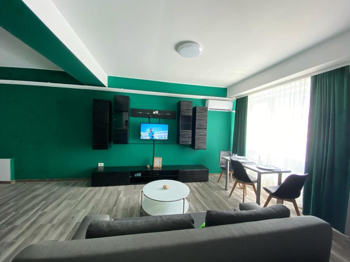 Green Studio Navodari Bagian luar foto