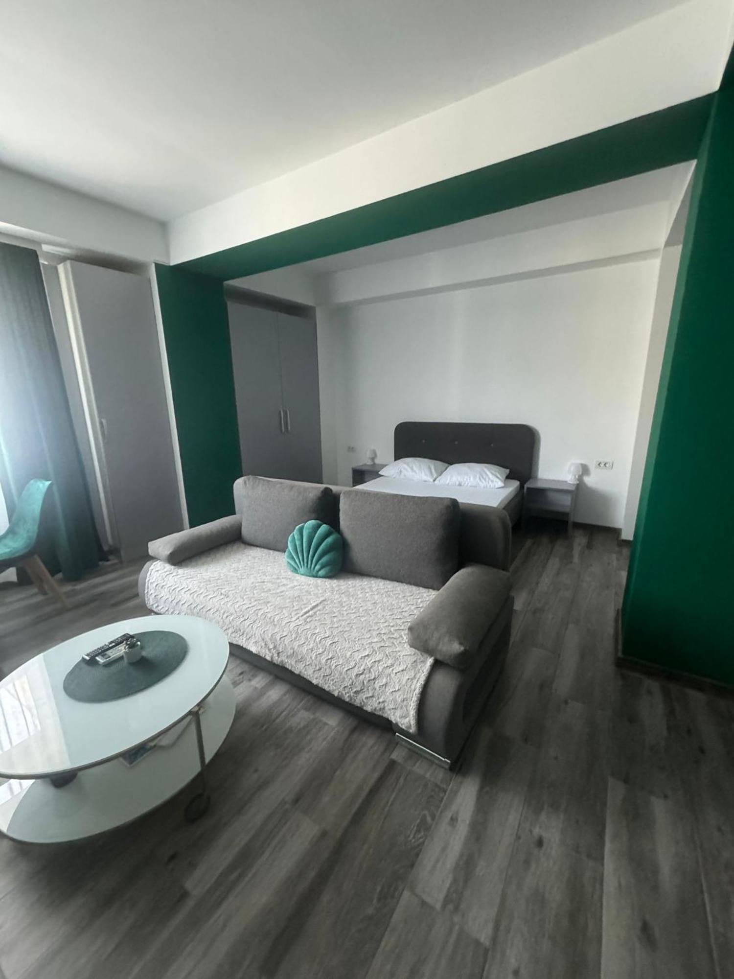 Green Studio Navodari Bagian luar foto